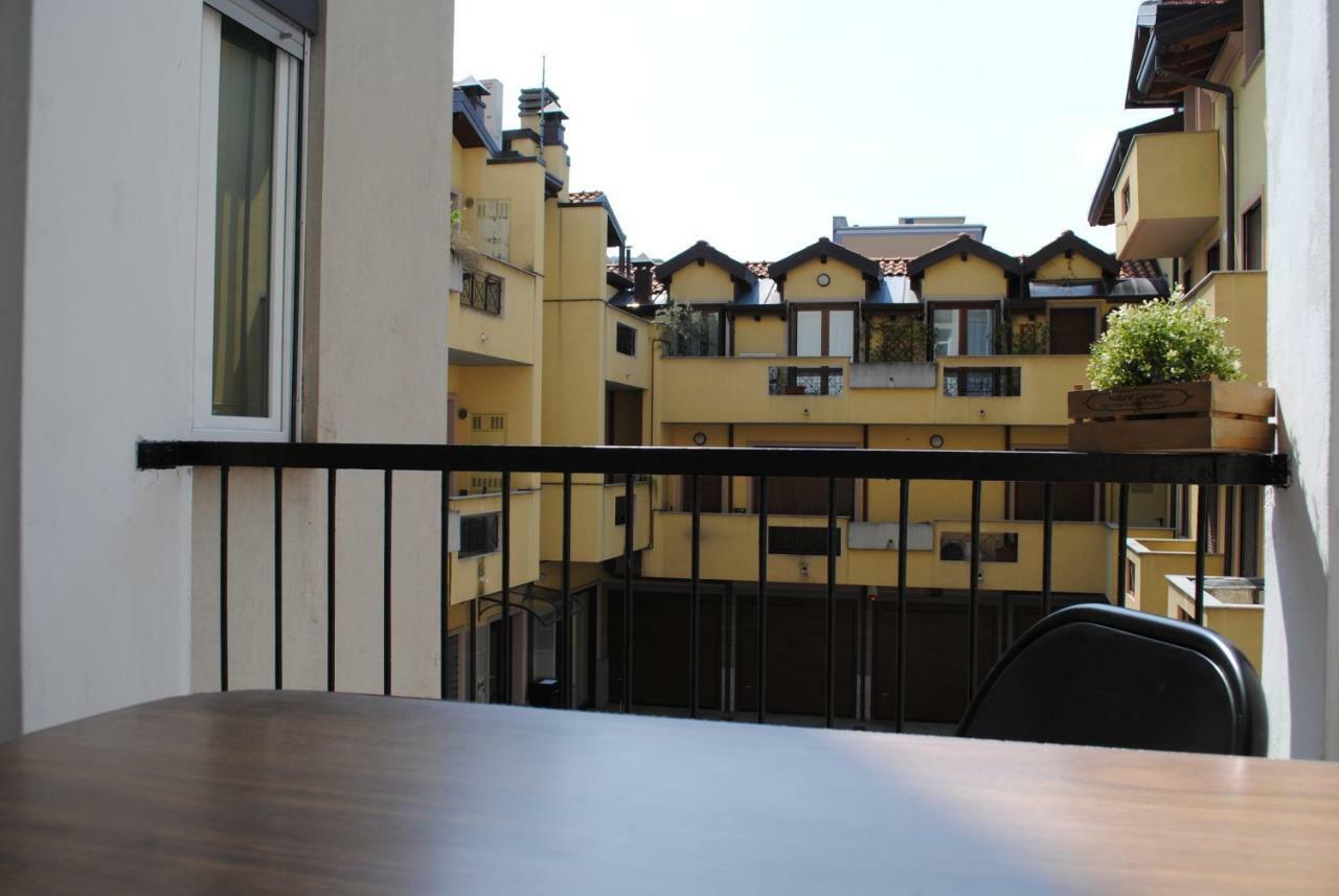 Bnbook - Galbiati Flat Лисоне Екстериор снимка